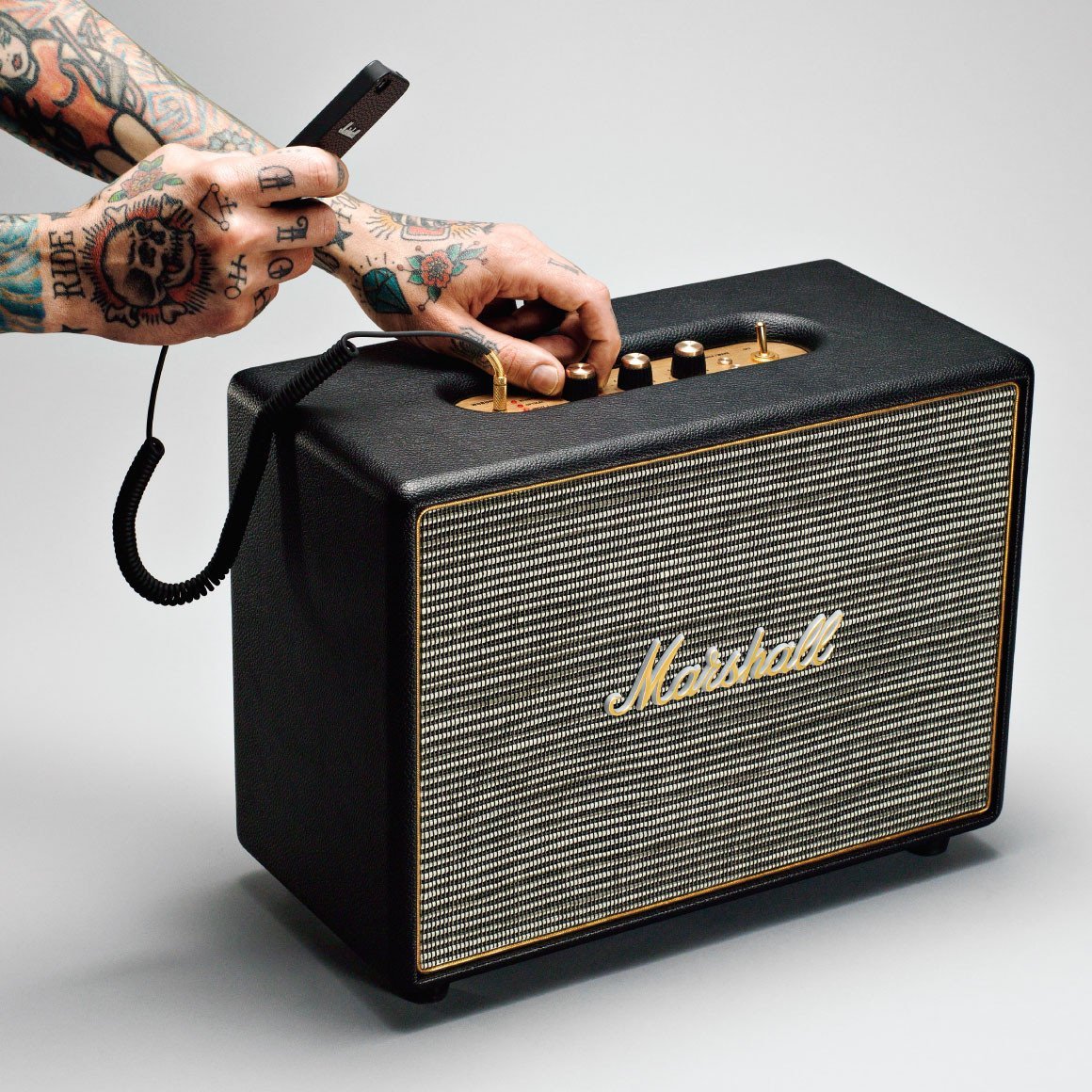 Marshall woburn не работает bluetooth